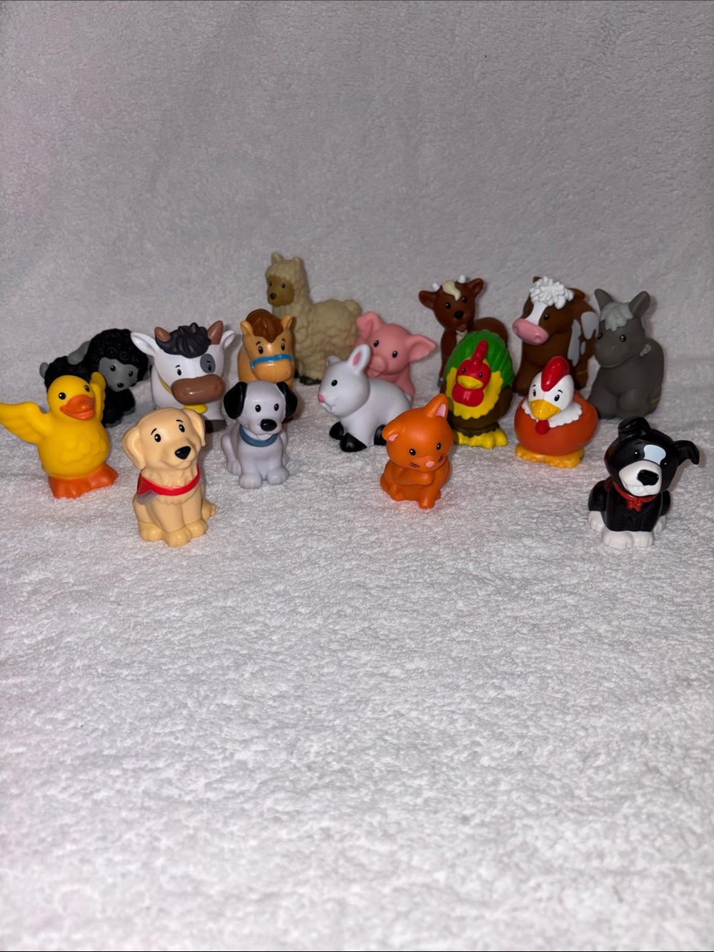 Fisher price little people farm animals cows dogs cat goats pig chickens